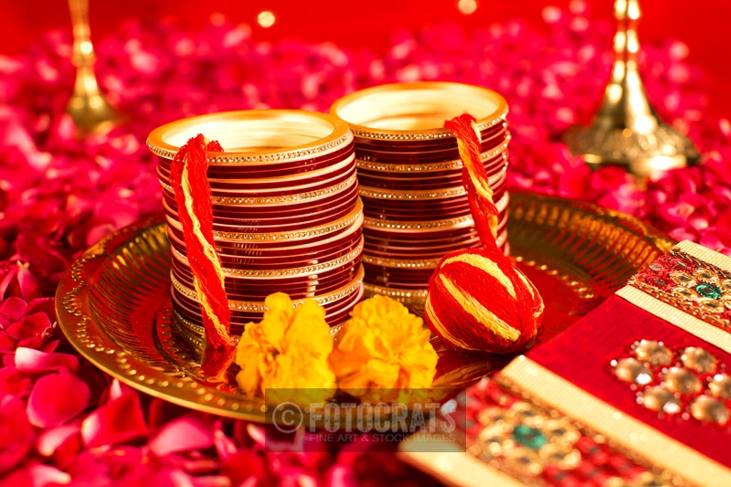 wedding chuda in pooja thaali 